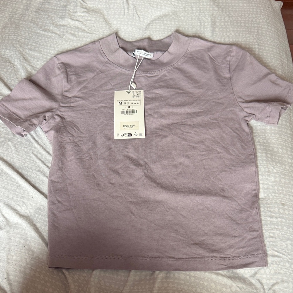 Zara Short-Sleeve Crewneck T-Shirt in Dusty Lilac